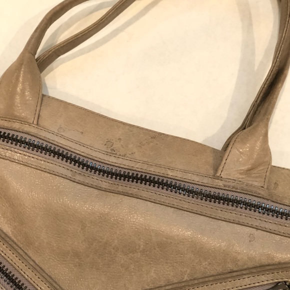 MOVING SALE!! Botkier Trigger Satchel - Soft Gray - Picture 5 of 8